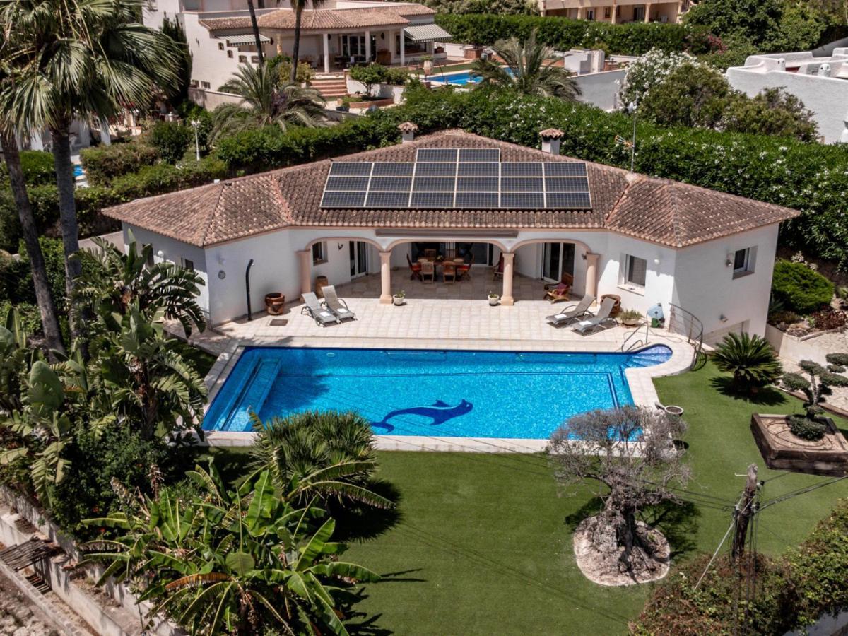 Villas Guzman - Acacias เบนิสซา ภายนอก รูปภาพ