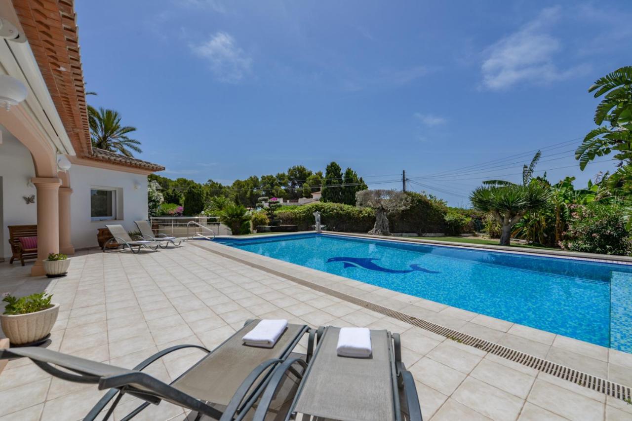 Villas Guzman - Acacias เบนิสซา ภายนอก รูปภาพ
