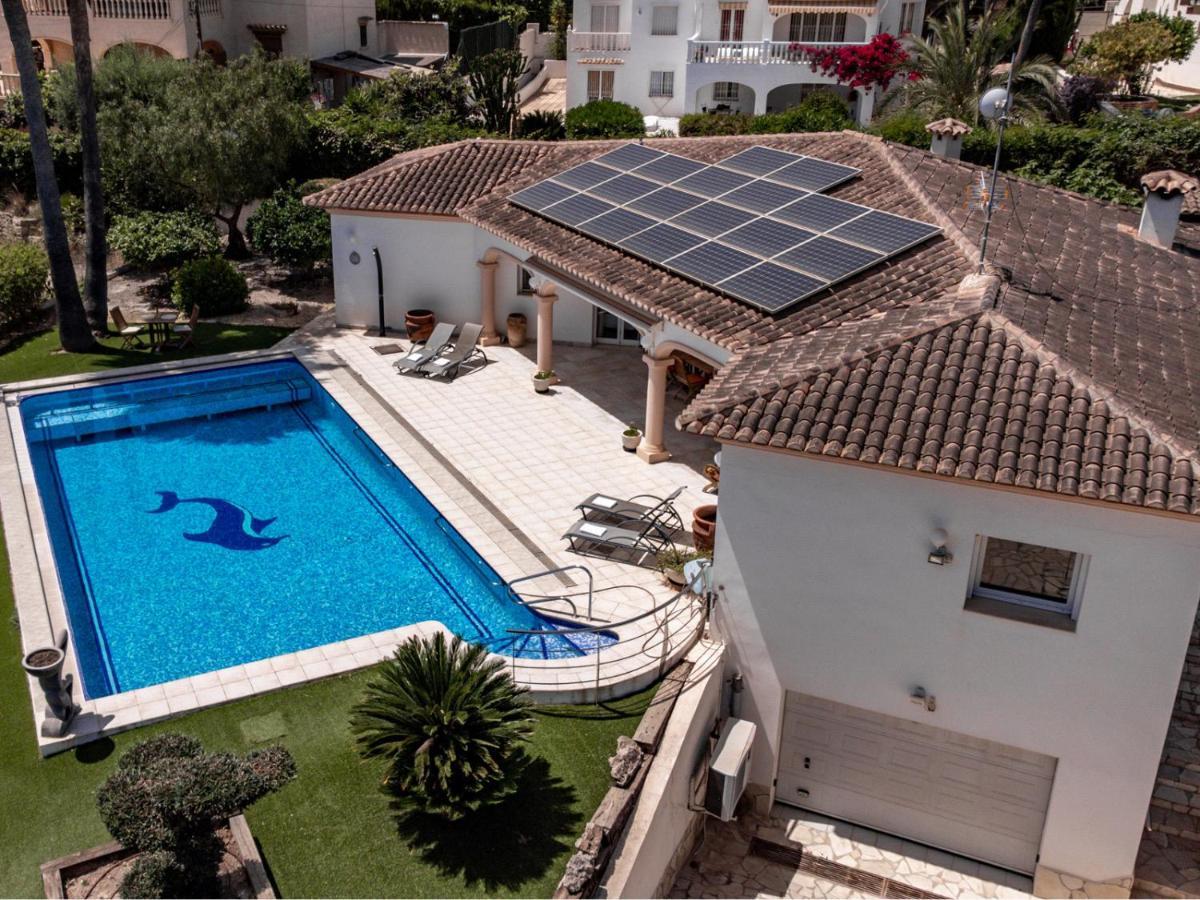 Villas Guzman - Acacias เบนิสซา ภายนอก รูปภาพ